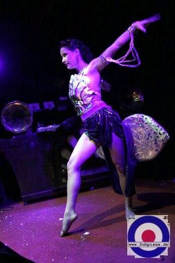 Roxie Heart (D) Ballroom Goes Burlesque - Noels Ballroom, Leipzig - Show II 15. September 2012 (16).JPG